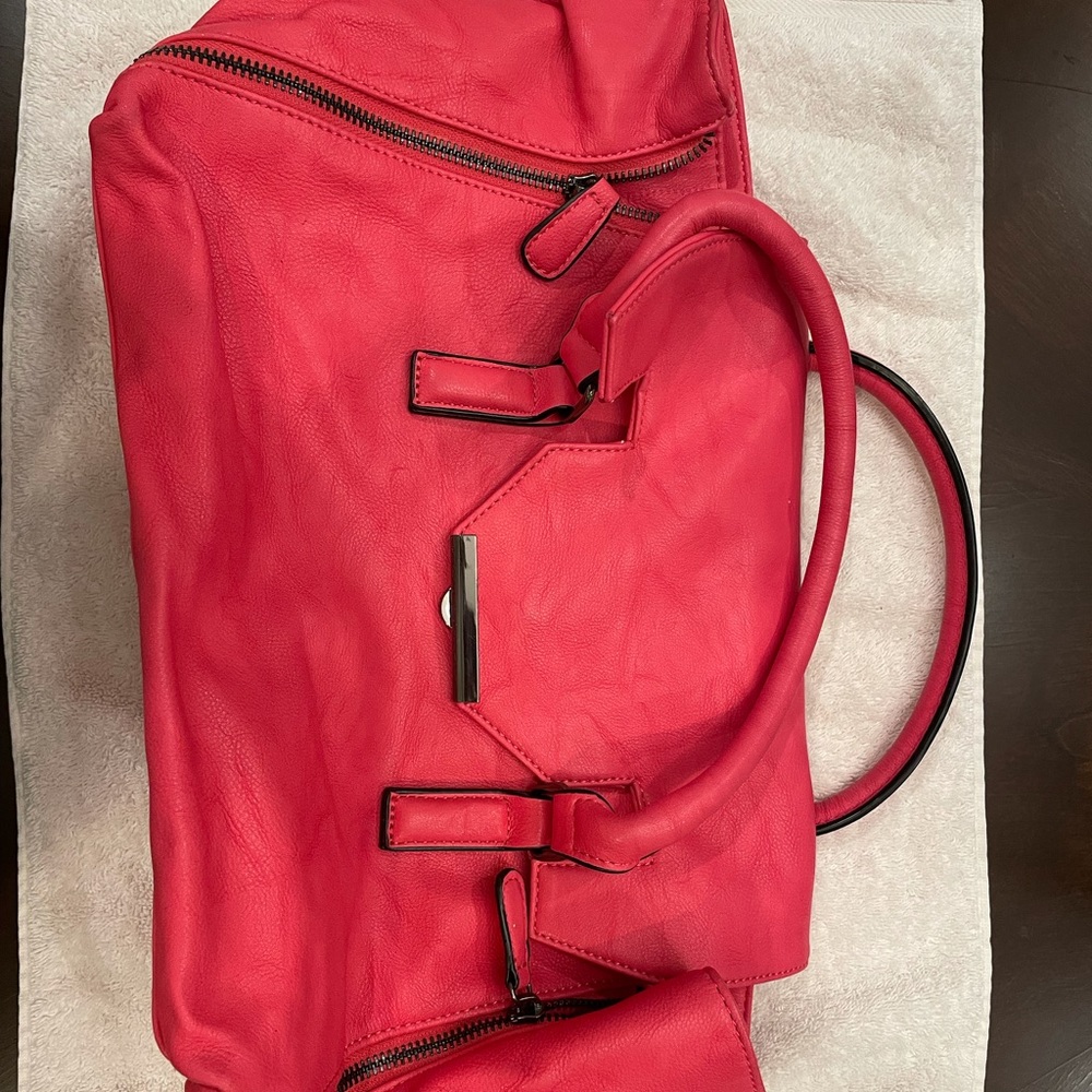 Expressions NYC handbag